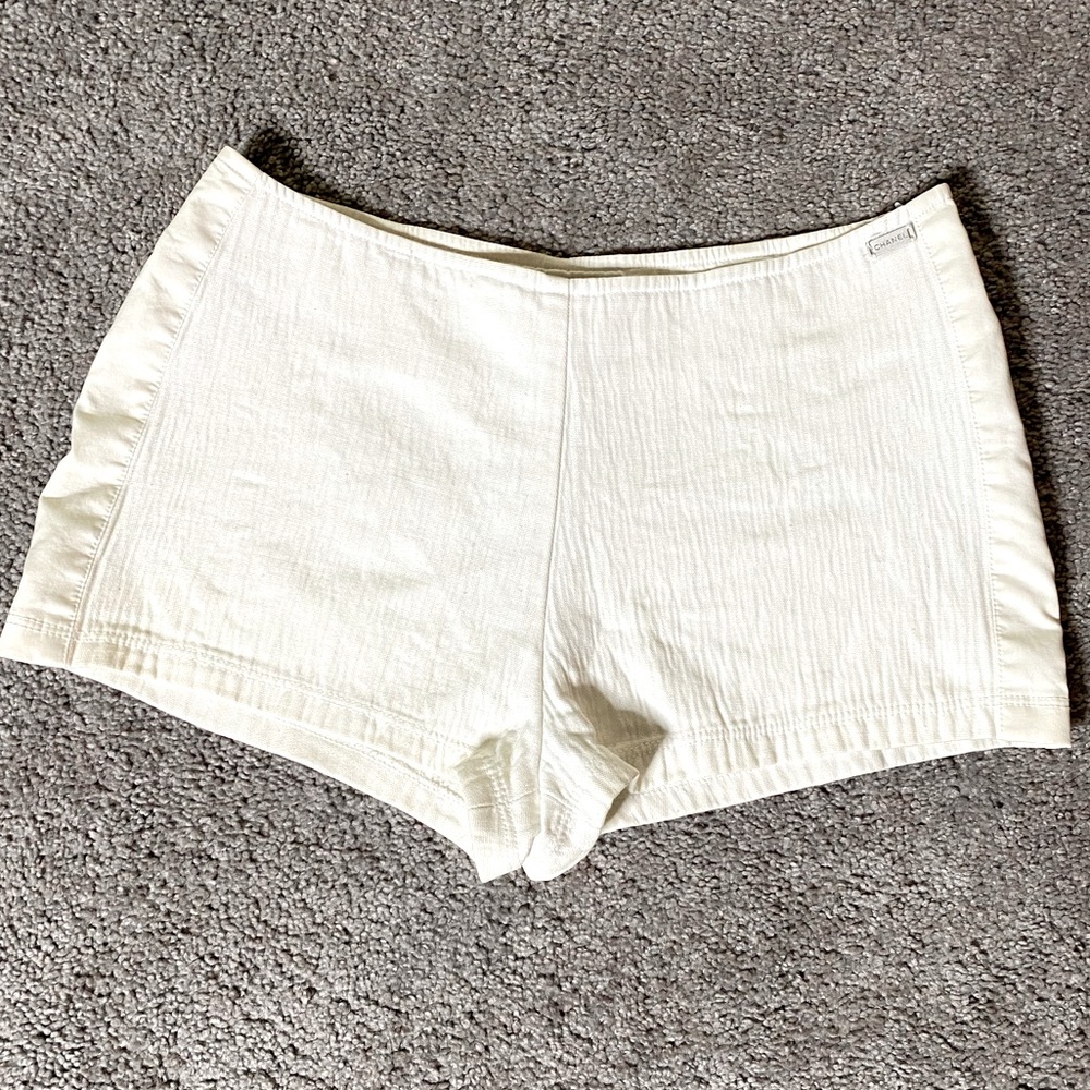 Chanel Authentic White Short Shorts sz 38